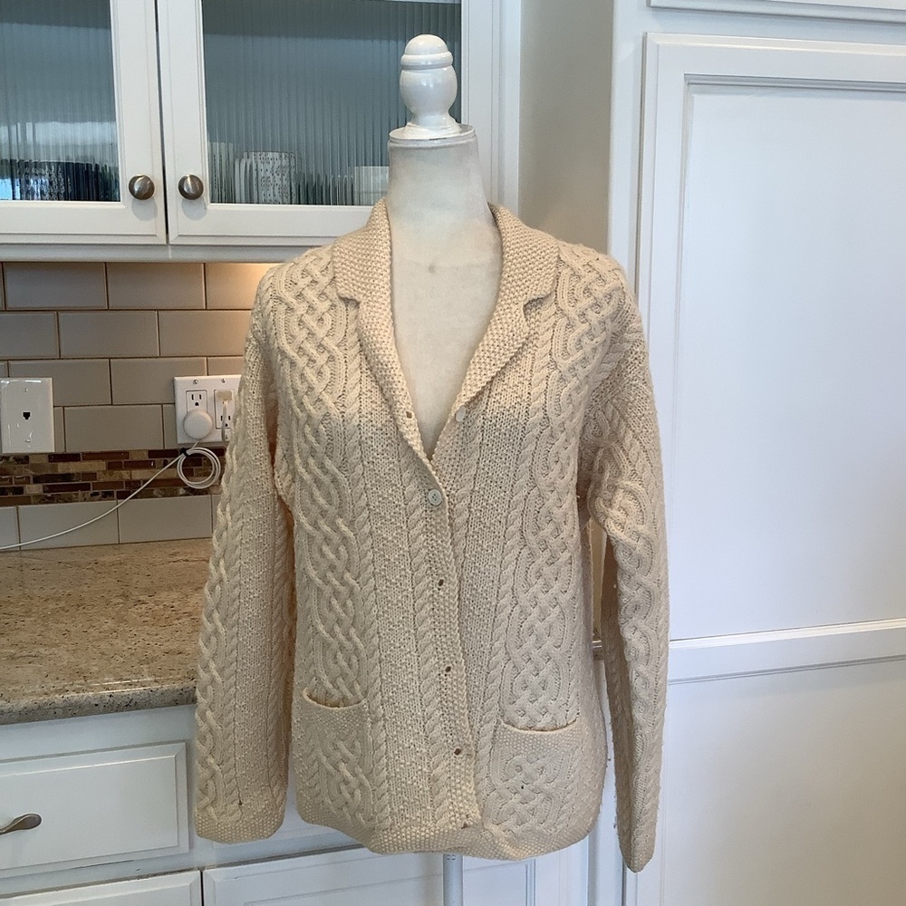 Ralph Lauren Exclusive Hand Knit Wool Knit Sweater - Cream Size Large Collared